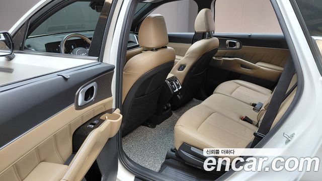 Kia Sorento (IV) HEV 1.6 2WD Noblesse 2024 — фото 12