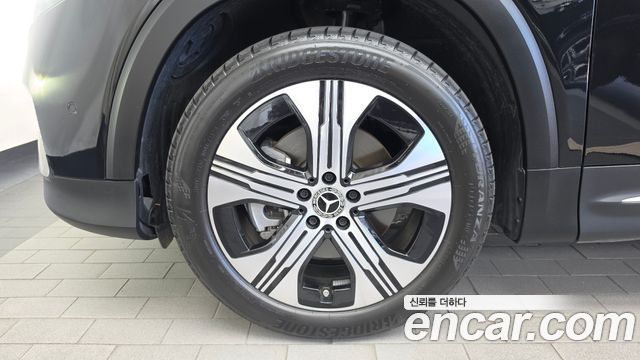 Mercedes-Benz EQB (X243) EQB300 4MATIC Progressive 2026 — фото 5
