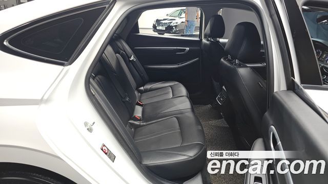 Hyundai Sonata (DN8) 2.0 Premium Plus 2022 — фото 11