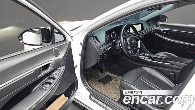 Hyundai Sonata (DN8) 2.0 Premium Plus 2022 — фото 12