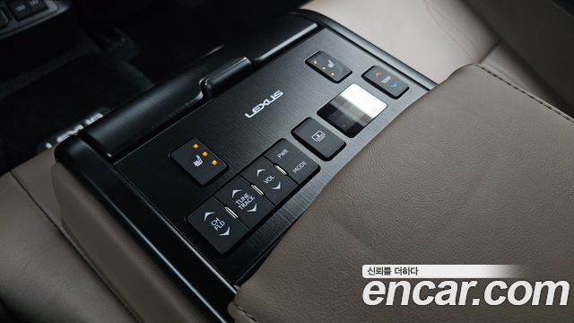 Lexus ES300h (VII) Luxury Plus 2026 — фото 18