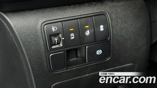 Hyundai Staria Tourer 11-Seater Modern 2022 — фото 28