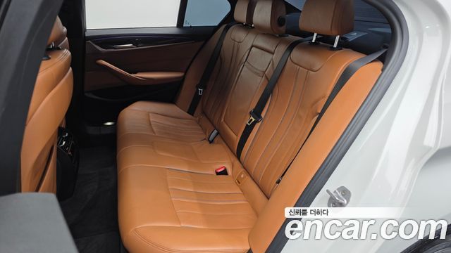 BMW 5 Series (G30) 530i M Sport Package 2018 — фото 26