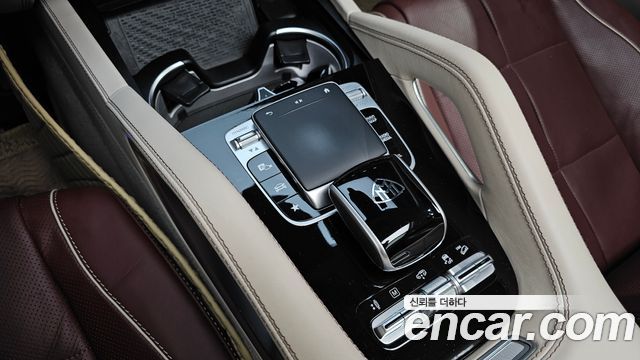 Mercedes-Benz GLS-Class (X167) Maybach GLS600 4MATIC 2023 — фото 27