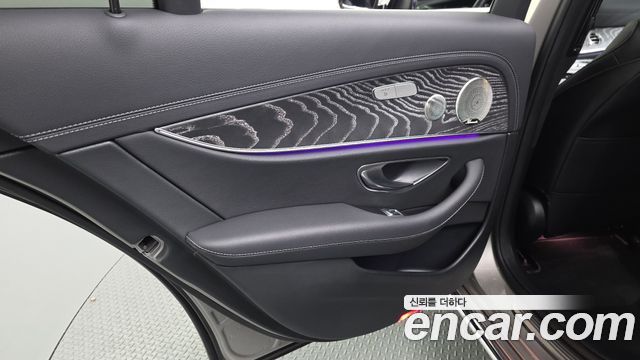 Mercedes-Benz E-Class (W213) E350 4MATIC Exclusive 2023 — фото 25