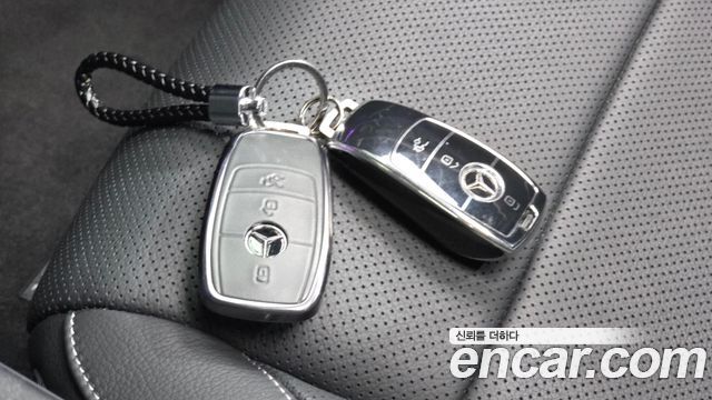 Mercedes-Benz E-Class (W213) E350 4MATIC Exclusive 2023 — фото 33