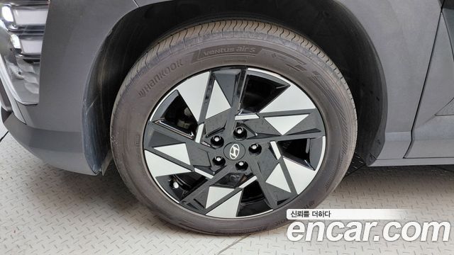 Hyundai Kona (SX2) Gasoline 1.6 Turbo 4WD Modern 2023 — фото 5