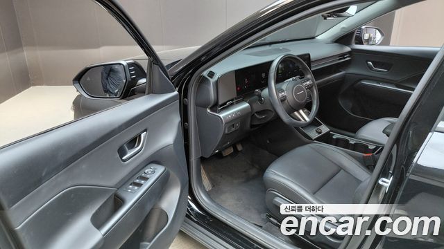 Hyundai Kona (SX2) Gasoline 1.6 Turbo 4WD Modern 2023 — фото 10