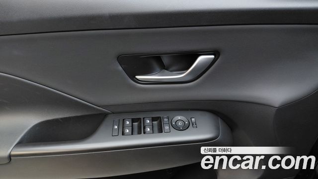 Hyundai Kona (SX2) Gasoline 1.6 Turbo 4WD Modern 2023 — фото 24