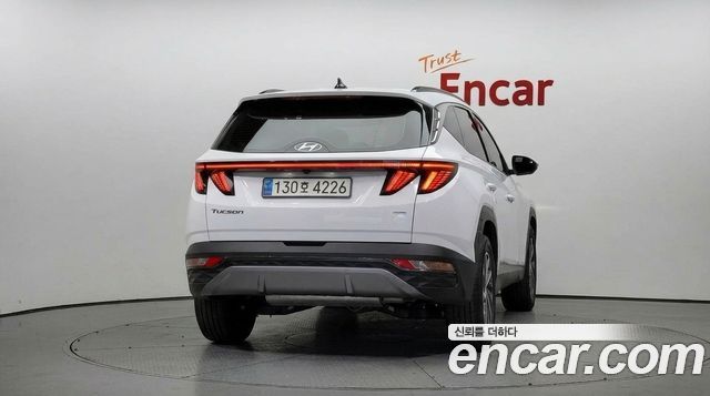 Hyundai Tucson Hybrid (NX4) Inspiration 4WD 2023 — фото 4