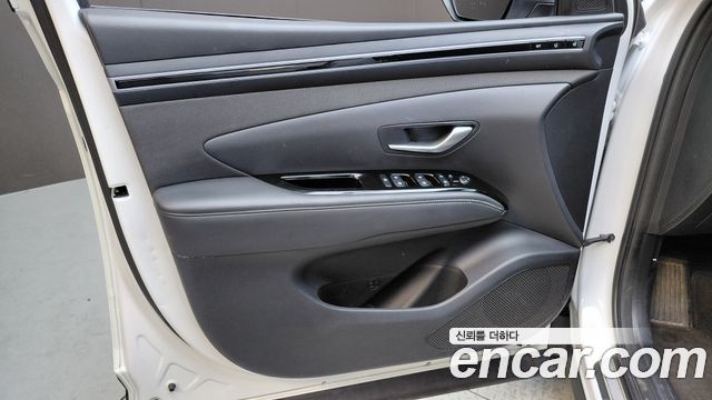 Hyundai Tucson Hybrid (NX4) Inspiration 4WD 2023 — фото 24