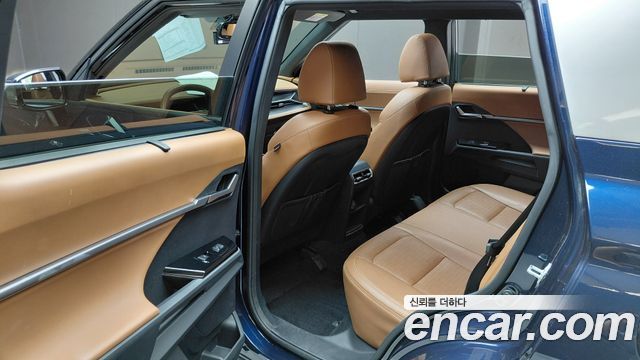 KG Mobility (SsangYong) Torres Gasoline 1.5 4WD T7 2023 — фото 26