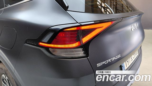 Kia Sportage Hybrid (V) Prestige 2WD 2023 — фото 23