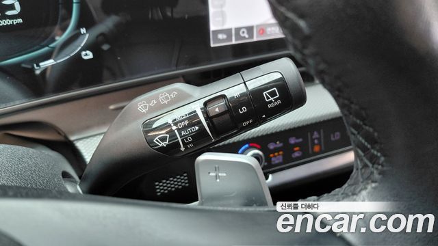 Kia Sportage Hybrid (V) Prestige 2WD 2023 — фото 27