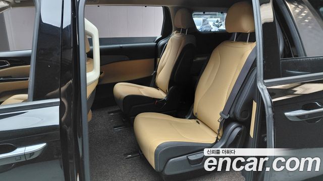 Kia Carnival (IV) Gasoline 7-Seater Outdoor Noblesse 2023 — фото 12