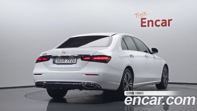 Mercedes-Benz E-Class (W213) E250 Avantgarde 2021 — фото 2