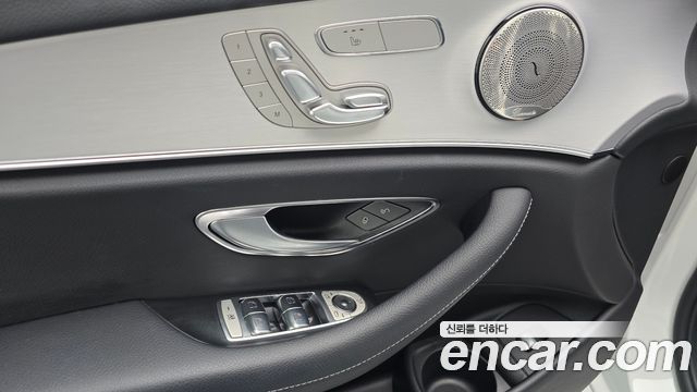 Mercedes-Benz E-Class (W213) E250 Avantgarde 2021 — фото 27