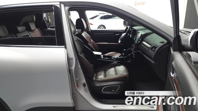 Renault Korea QM6 2.0 LPe RE Signature 2WD 2020 — фото 10