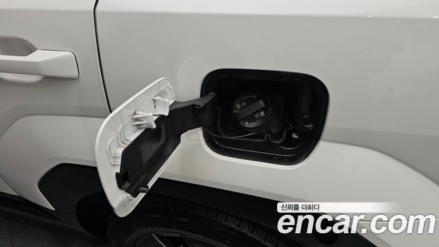 Hyundai Santa Fe (MX5) HEV 1.6 2WD Calligraphy 2024 — фото 39