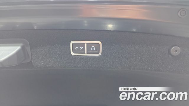 Genesis G90 (RS4) Gasoline 3.5 Turbo AWD 2022 — фото 32