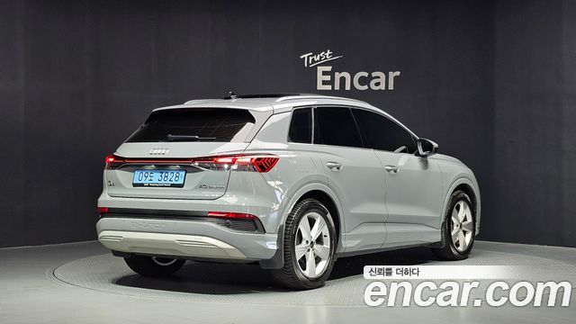 Audi Q4 e-tron (F4) 40 2023 — фото 2