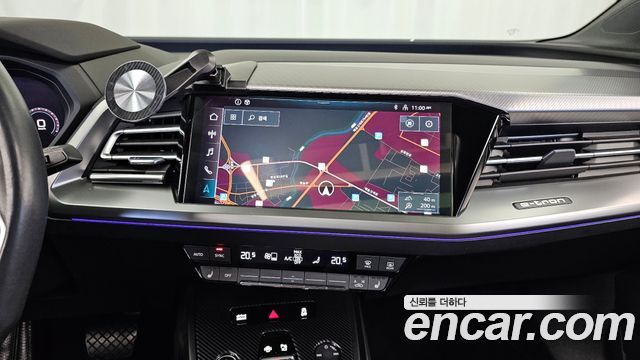 Audi Q4 e-tron (F4) 40 2023 — фото 14