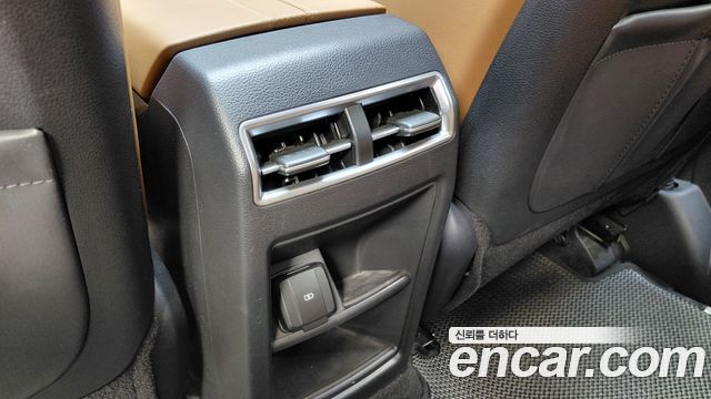 KG Mobility (SsangYong) Torres Gasoline 1.5 4WD T7 2023 — фото 31