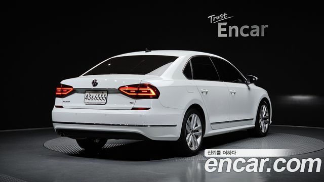 Volkswagen Passat 2.0 TSI B7 2018 — фото 2