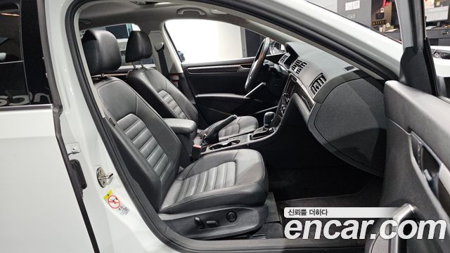 Volkswagen Passat 2.0 TSI B7 2018 — фото 12