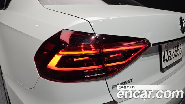 Volkswagen Passat 2.0 TSI B7 2018 — фото 23