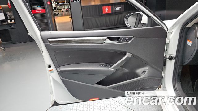 Volkswagen Passat 2.0 TSI B7 2018 — фото 24