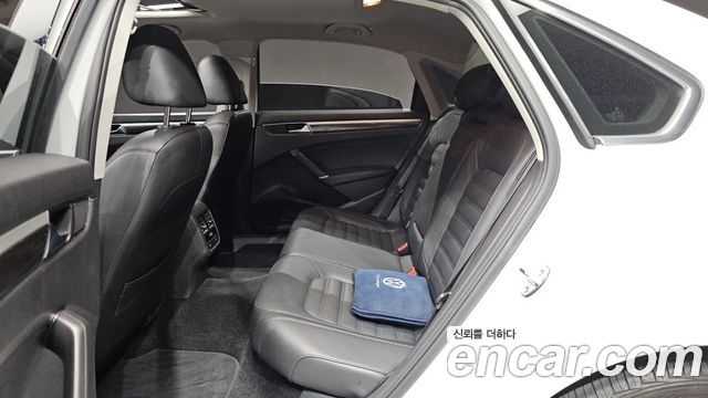 Volkswagen Passat 2.0 TSI B7 2018 — фото 26