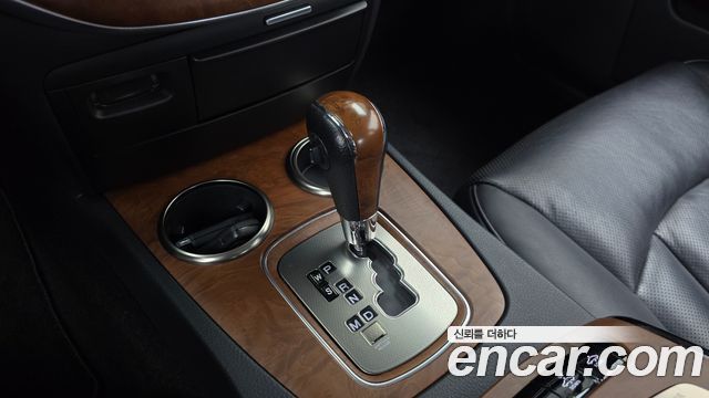KG Mobility (SsangYong) Chairman W CW700 4TRONIC Executive 2015 — фото 9