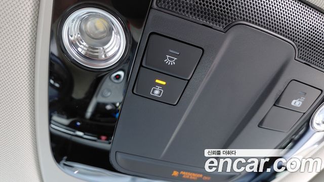 Kia Sportage (V) Gasoline 1.6 Turbo 2WD Signature 2025 — фото 16