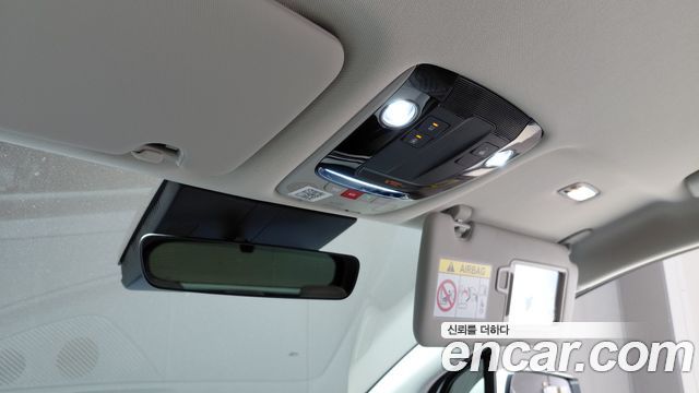 Kia Sportage (V) Gasoline 1.6 Turbo 2WD Signature 2025 — фото 17