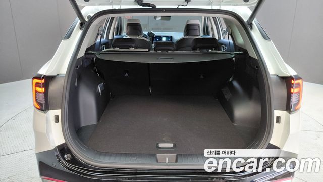 Kia Sportage (V) Gasoline 1.6 Turbo 2WD Signature 2025 — фото 19