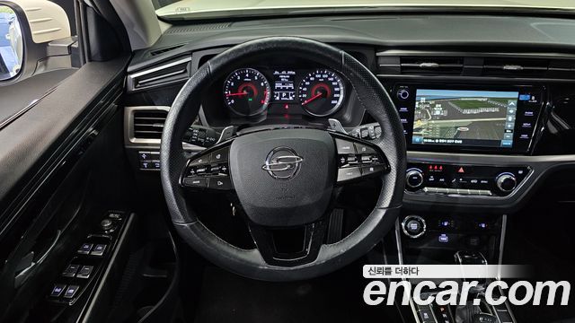 KG Mobility (SsangYong) Beautiful Korando Gasoline 1.5 2WD C7 2023 — фото 13