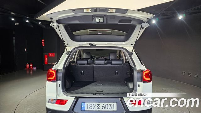 KG Mobility (SsangYong) Beautiful Korando Gasoline 1.5 2WD C7 2023 — фото 20