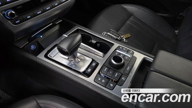 Genesis G80 3.3 GDI AWD Premium Luxury 2019 — фото 9