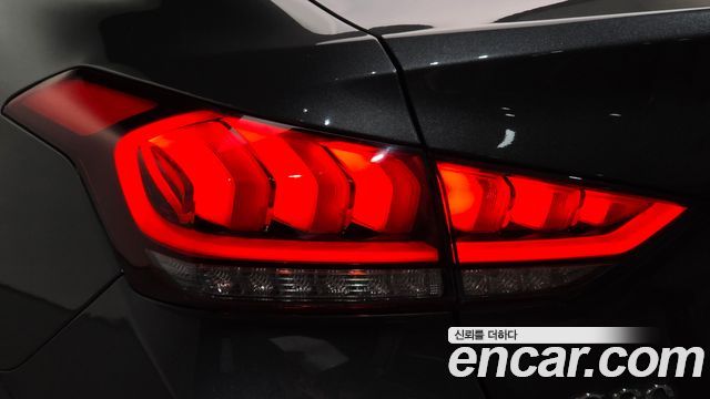 Genesis G80 3.3 GDI AWD Premium Luxury 2019 — фото 29