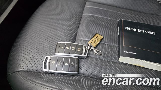 Genesis G80 3.3 GDI AWD Premium Luxury 2019 — фото 35