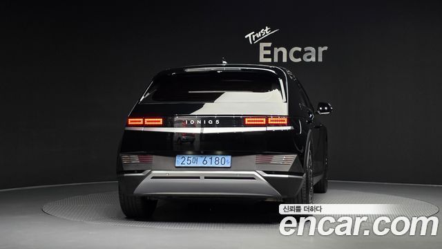 Hyundai Ioniq 5 Long range Exclusive 2023 — фото 4