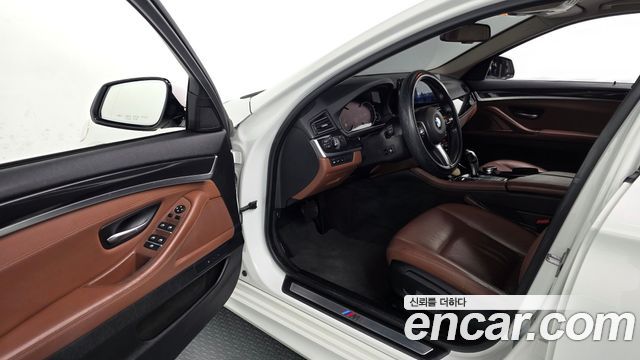 BMW 5 Series (F10) 520d M Aero Dynamic 2016 — фото 10