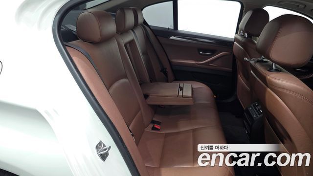 BMW 5 Series (F10) 520d M Aero Dynamic 2016 — фото 16