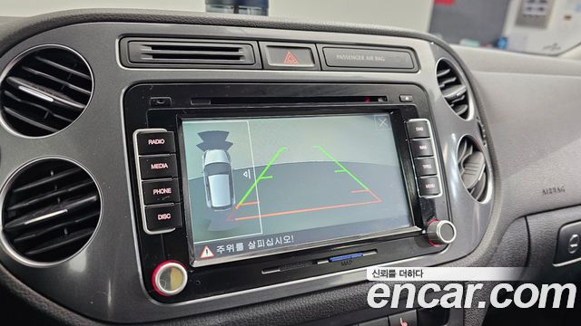 Volkswagen Tiguan 2.0 TDI Comfort 5N 2016 — фото 14