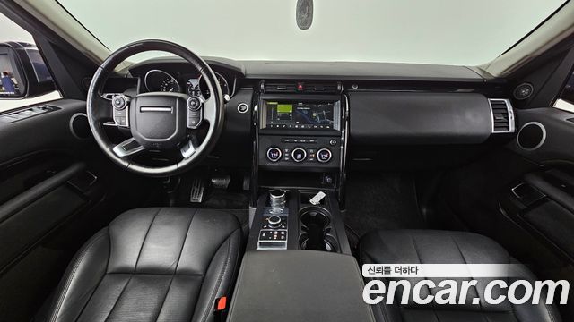 Land Rover Discovery 5 2.0 SD4 SE 2018 — фото 7