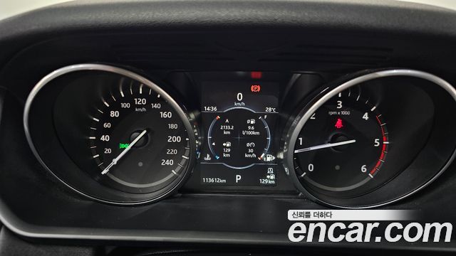 Land Rover Discovery 5 2.0 SD4 SE 2018 — фото 8