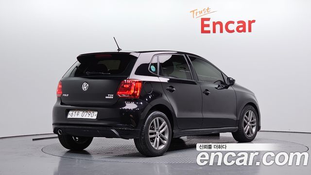 Volkswagen Polo 1.4 TDI R-Line 5th 2016 — фото 2
