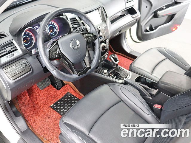 KG Mobility (SsangYong) Tivoli Armor Gear Edition 2WD 2019 — фото 9