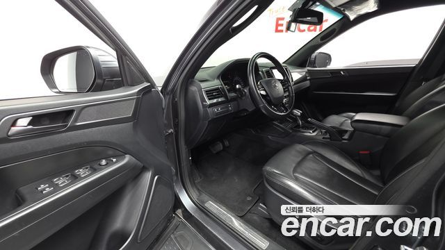 KG Mobility (SsangYong) Rexton Sports Khan Diesel 2.2 4WD Prestige 2021 — фото 10